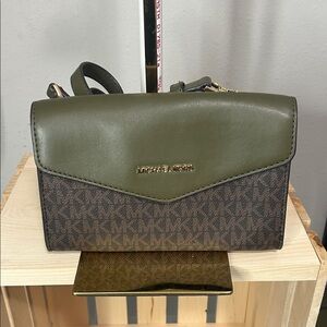 Michael Kors Green and Brown Men's Wallet